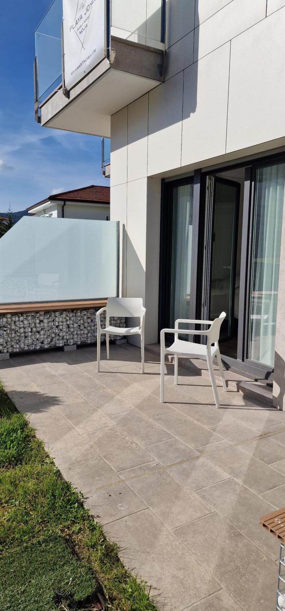 Family Room Garden View